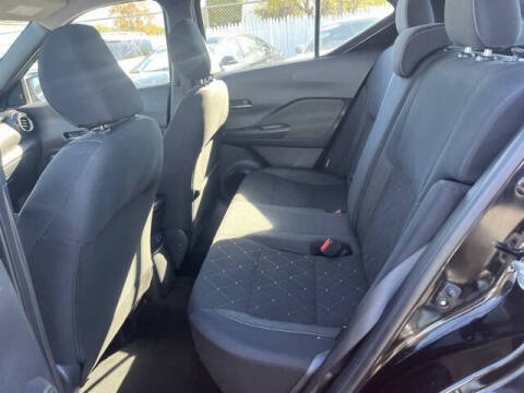 2020 Nissan Kicks SV