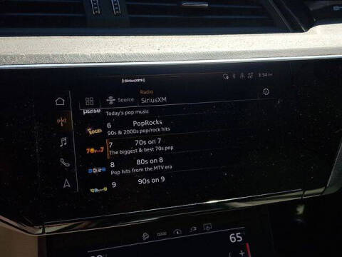 2024 Audi Q8 e-tron quattro Premium Plus