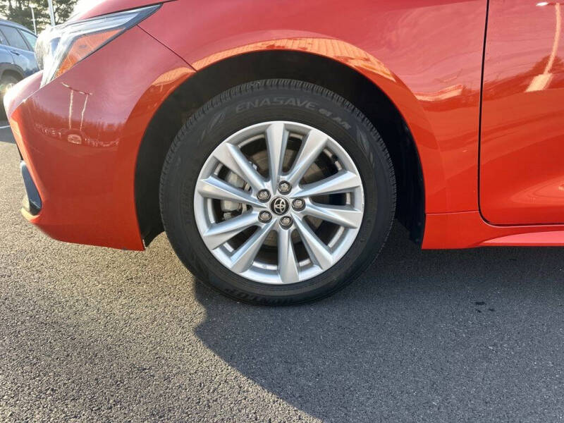 2025 Toyota Corolla Hatchback SE