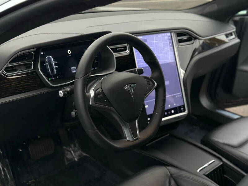 2016 Tesla Model S