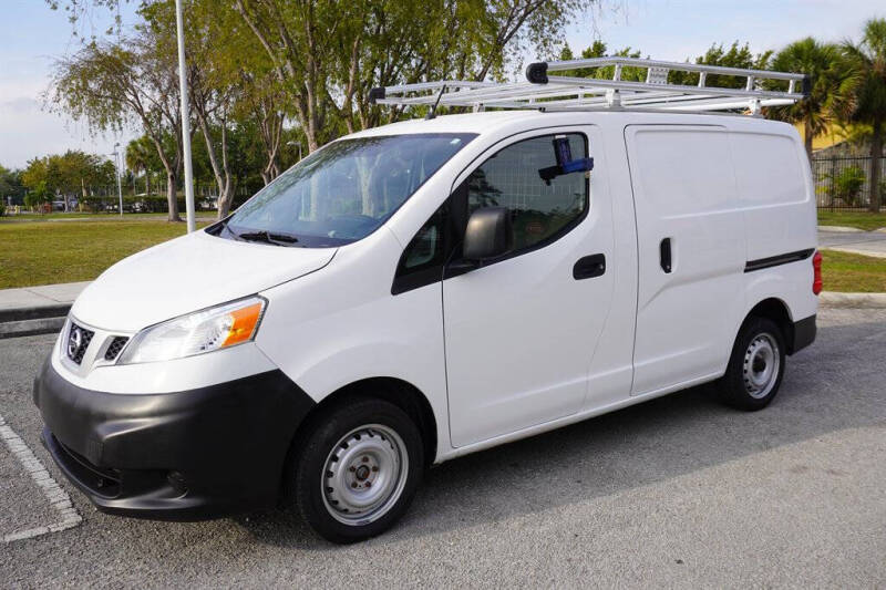 2017 Nissan NV200 SV