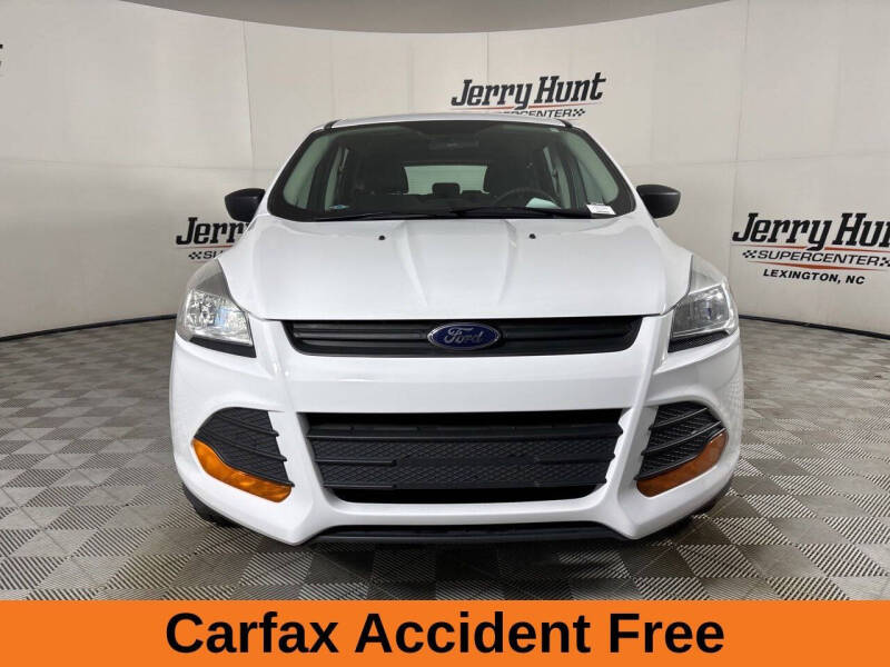 2016 Ford Escape S