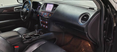 2014 Nissan Pathfinder Platinum