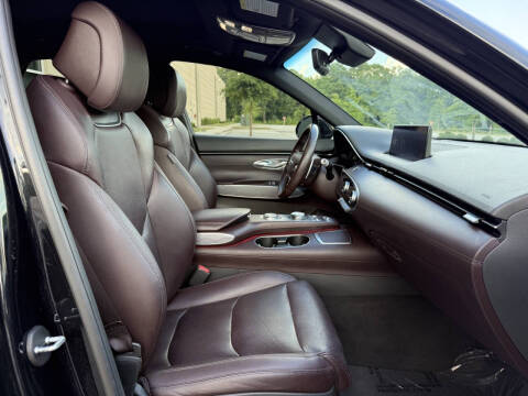 2022 Genesis GV70 2.5T Standard