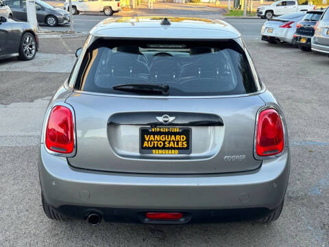 2017 MINI Hardtop 4 Door Cooper