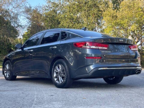 2020 Kia Optima LX