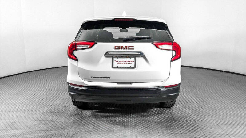 2022 GMC Terrain SLE