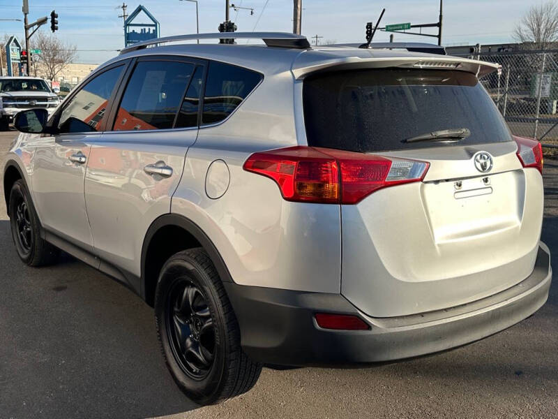 2014 Toyota RAV4 LE