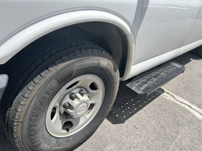 2015 Chevrolet Express LS 3500