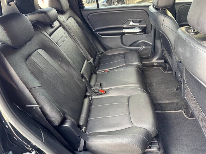 2022 Mercedes-Benz GLB GLB 250 4MATIC