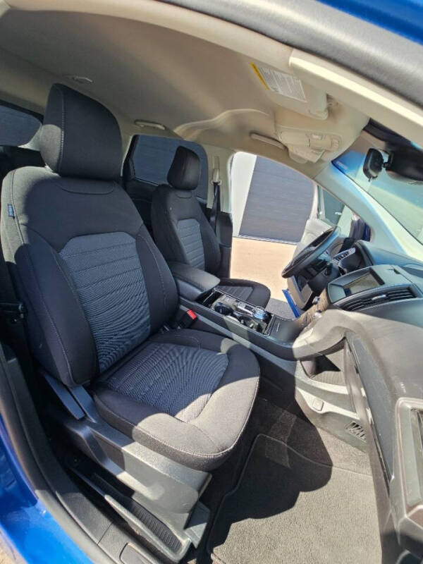 2020 Ford Edge SE