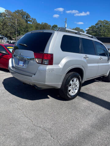 2011 Mitsubishi Endeavor LS