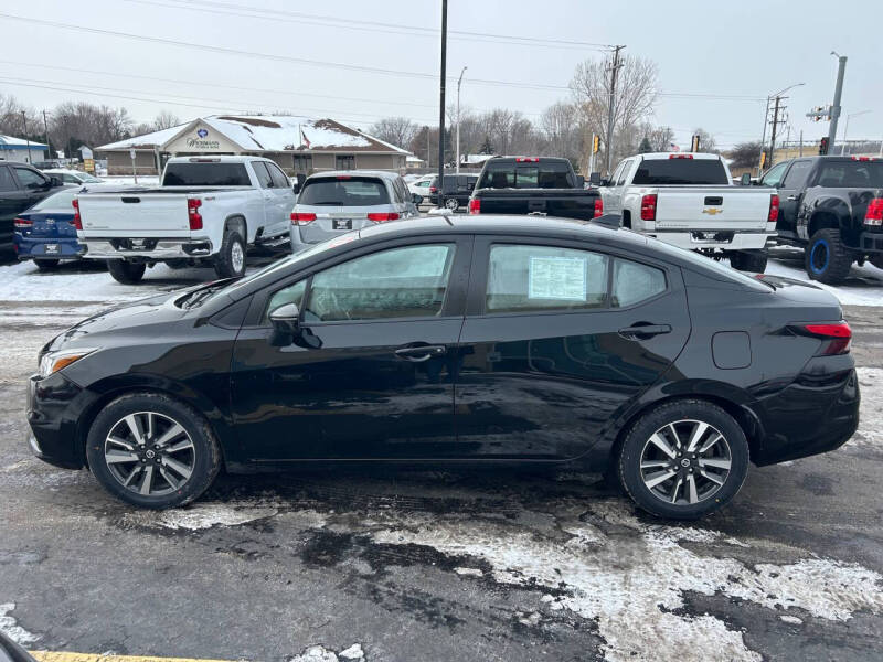 2021 Nissan Versa SV