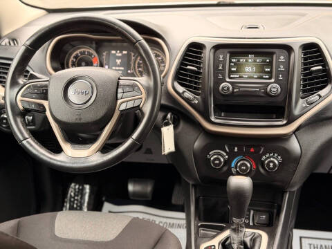 2018 Jeep Cherokee Latitude