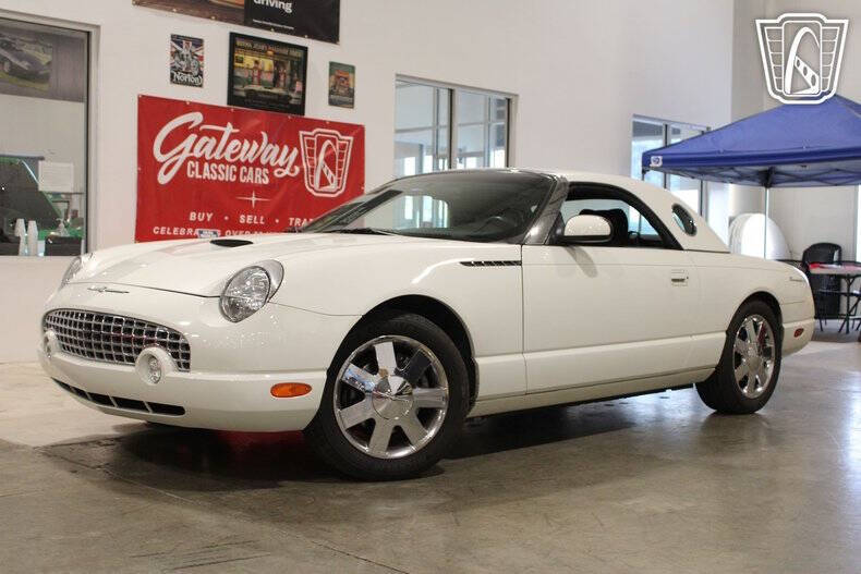 2002 Ford Thunderbird Deluxe