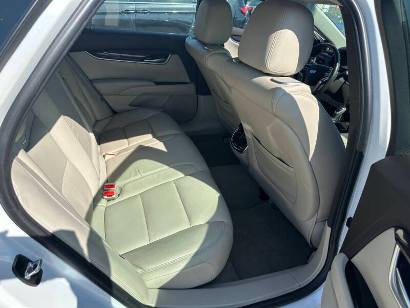 2016 Cadillac XTS Premium