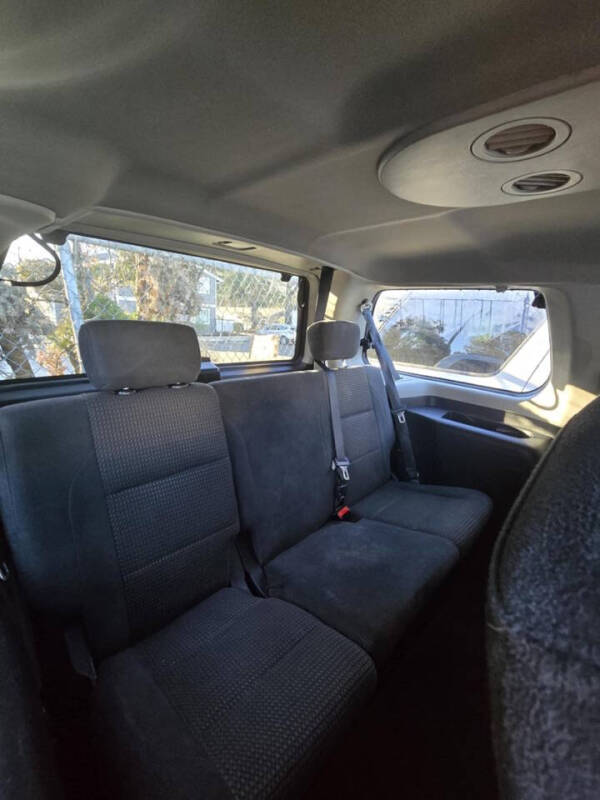 2011 Nissan Armada SV