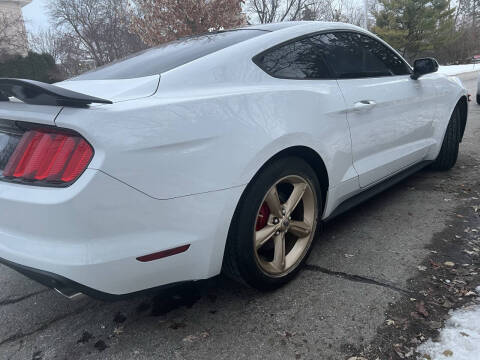 2015 Ford Mustang V6