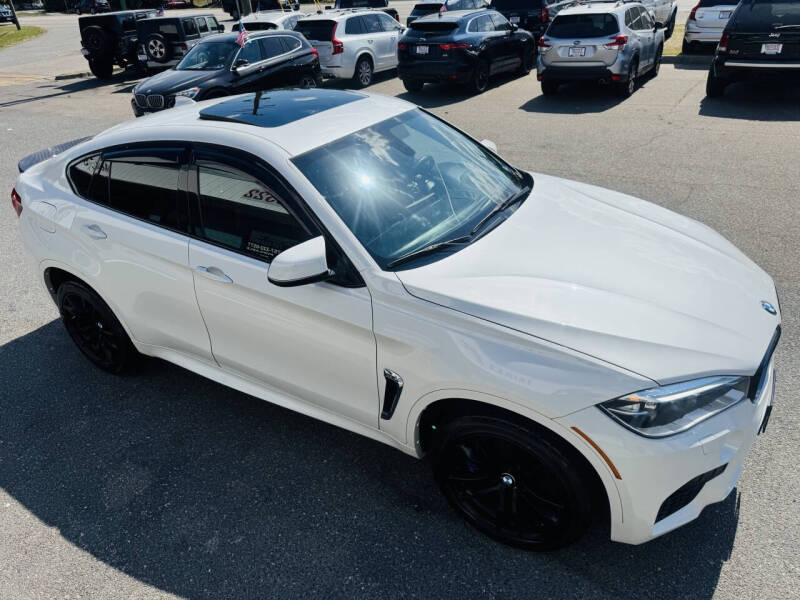 2015 BMW X6 M
