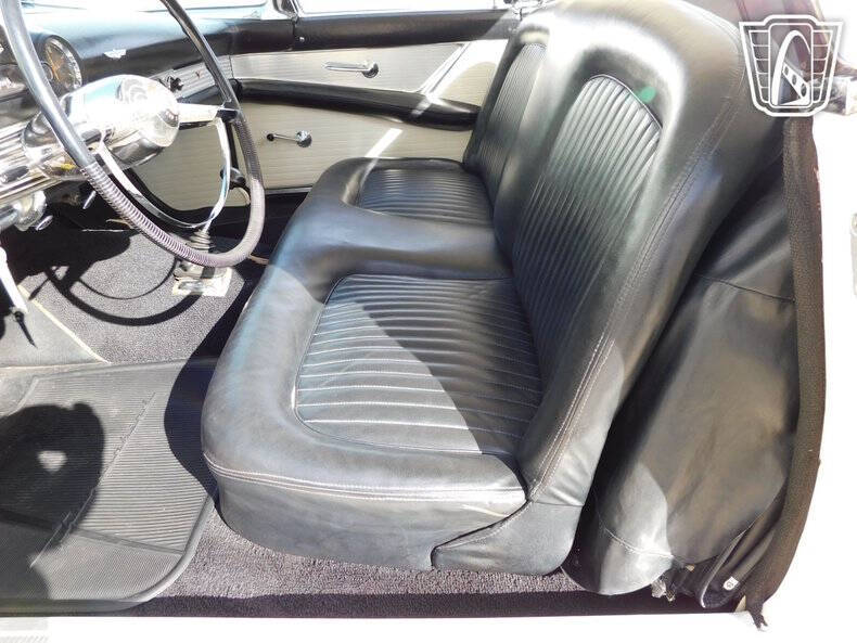 1955 Ford Thunderbird