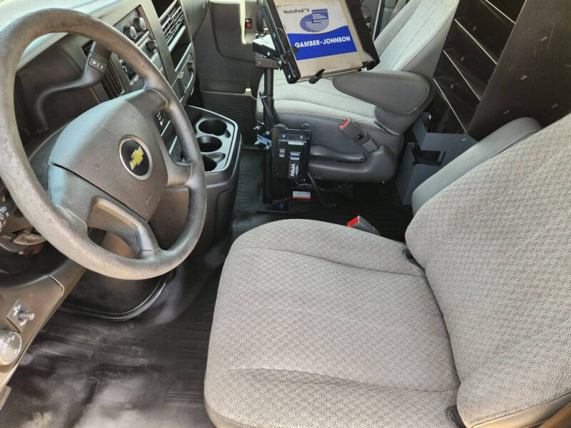 2021 Chevrolet Express 2500