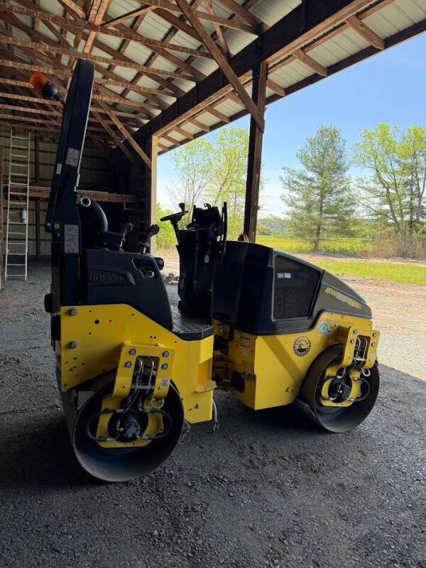 2020 Bomag BM120SL