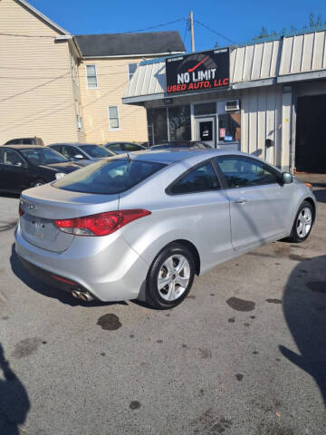 2013 Hyundai Elantra Coupe SE
