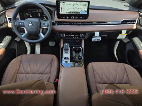 2025 Mitsubishi Outlander SEL