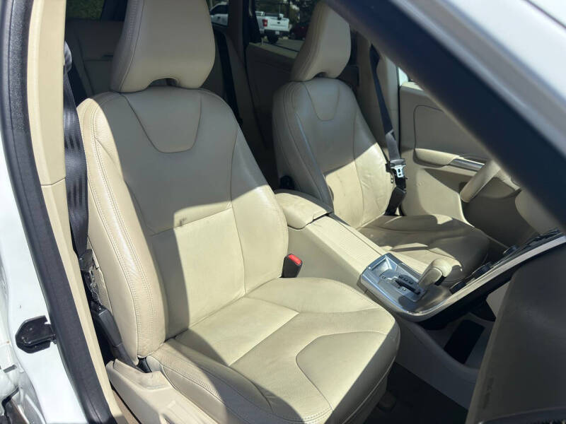 2012 Volvo XC60 3.2