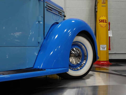 1942 Diamond T Pickup