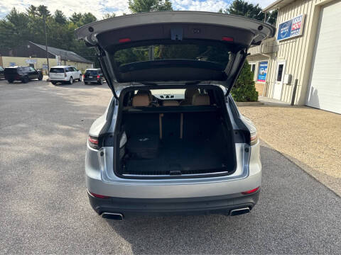 2023 Porsche Cayenne E-Hybrid