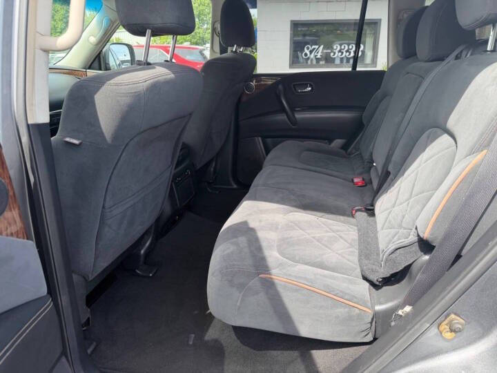 2017 Nissan Armada SV