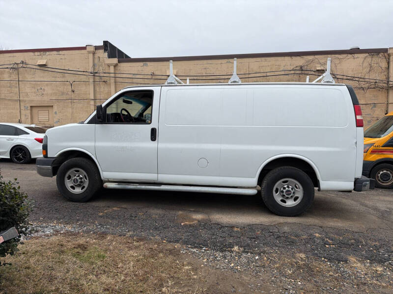 2015 GMC Savana 2500