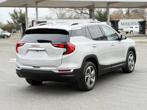 2020 GMC Terrain SLT