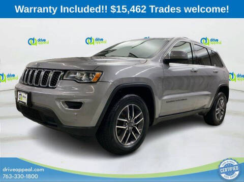 2019 Jeep Grand Cherokee Laredo E Photo