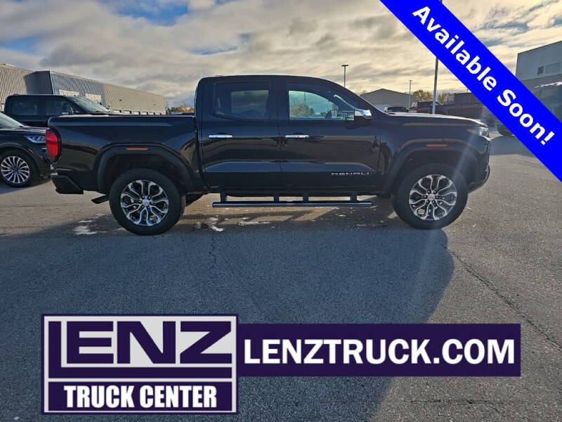 2023 GMC Canyon Denali