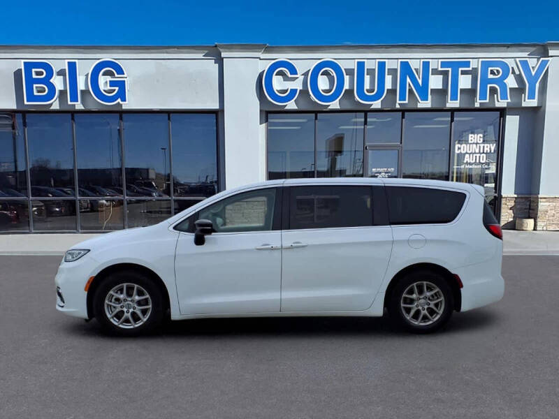 2024 Chrysler Pacifica Touring L
