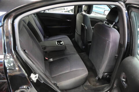 2014 Chrysler 200 LX