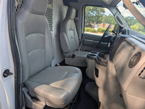 2012 Ford E-Series E-350 SD