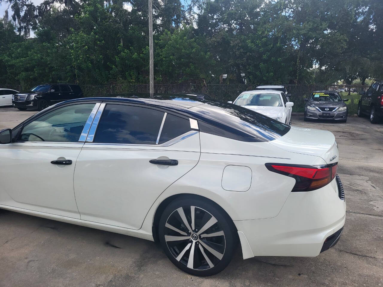 2020 Nissan Altima for sale at FAMILY AUTO BROKERS in Longwood, FL