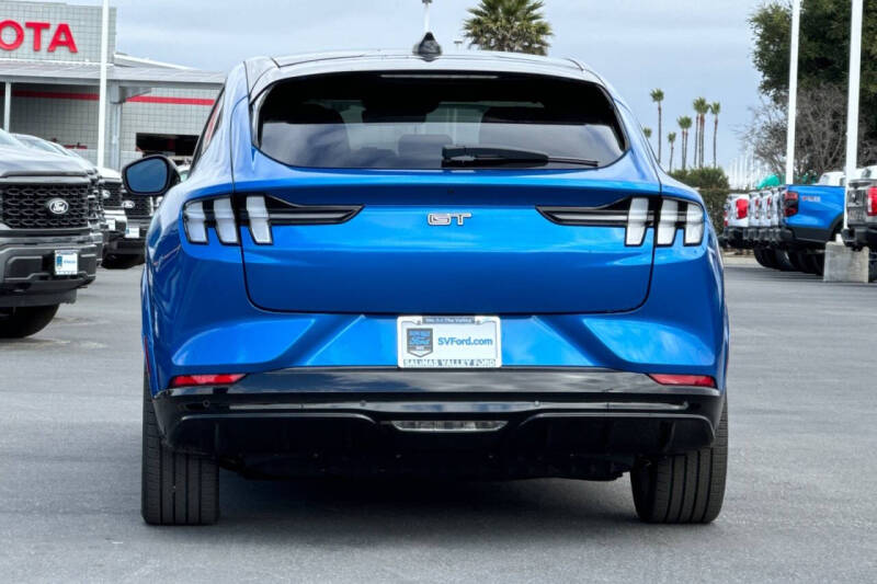 2025 Ford Mustang Mach-E GT