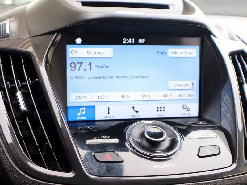 2025 Ford Escape Platinum