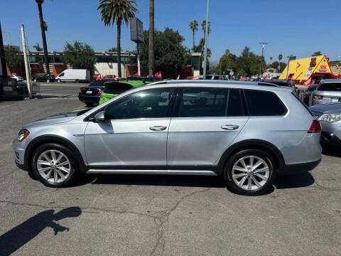 2017 Volkswagen Golf Alltrack