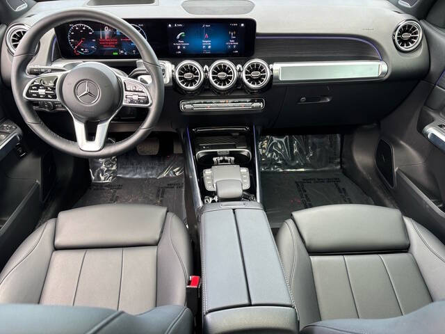 2023 Mercedes-Benz EQB 11