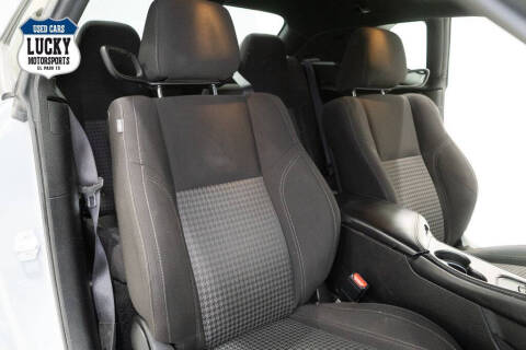 2021 Dodge Challenger SXT