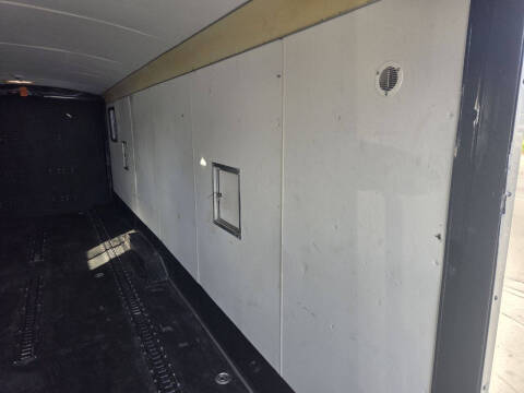 2017 TNT TRAILER V28 FT CAR HOULER