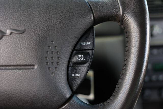 2001 Ford Mustang Bullitt