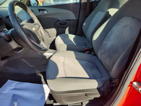 2014 Chevrolet Sonic LS Auto
