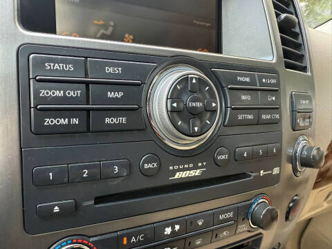 2011 Nissan Armada Platinum