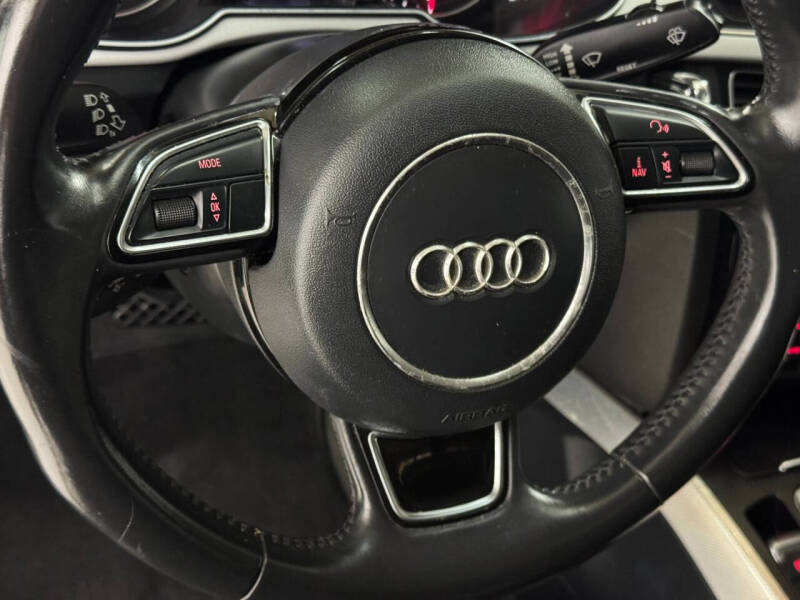 2016 Audi A4 2.0T quattro Premium